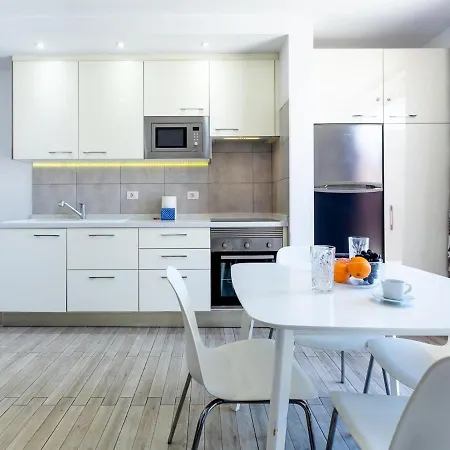 Cozy 228 Ocean View Terrace And Sea View Apartment *